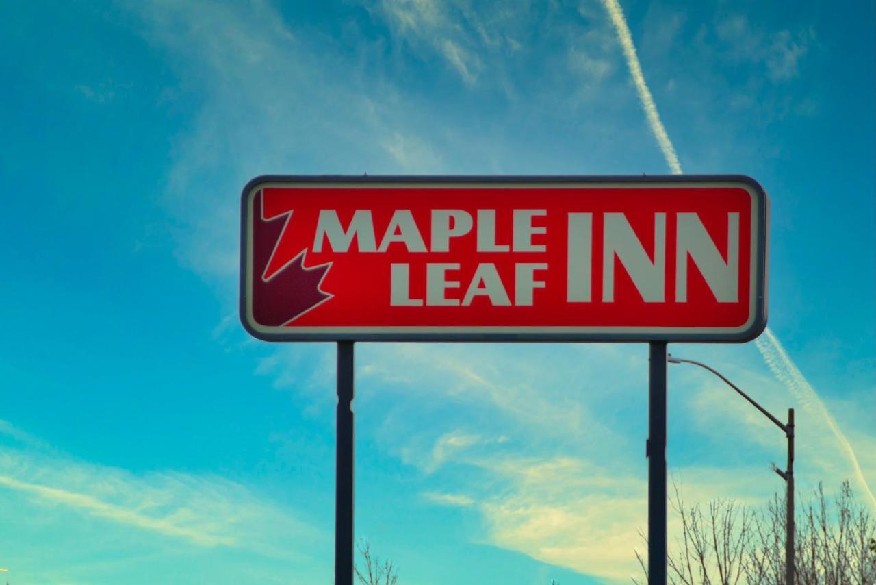 Maple Leaf Inn & Suites Kincardine Exterior photo